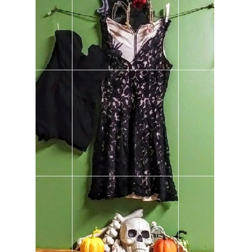 Black lace dress